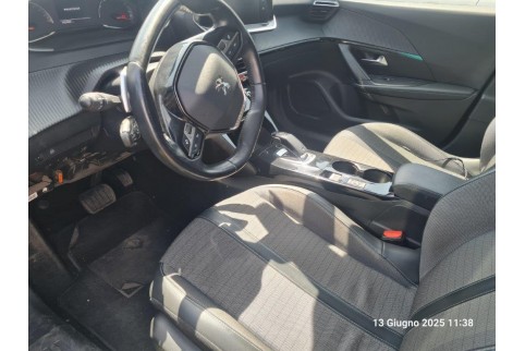 2021 Peugeot 2008, Dyzelinas